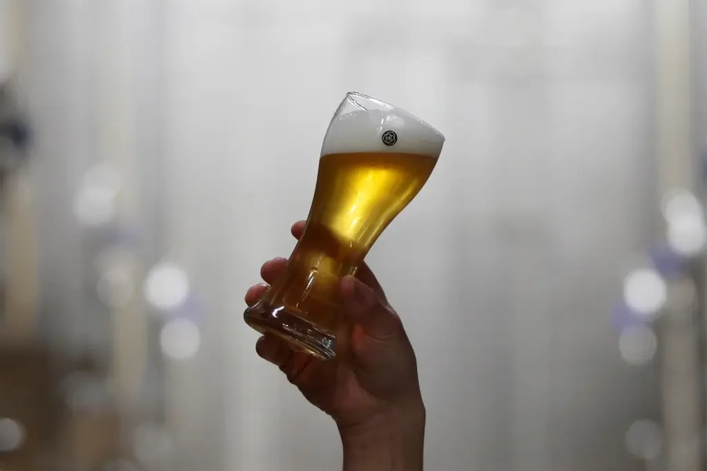 SAKEとBEER、ふたつのクラフトが奏でる新しい乾杯サケビール＜Brut IPA Blend＞数量限定発売 画像 4