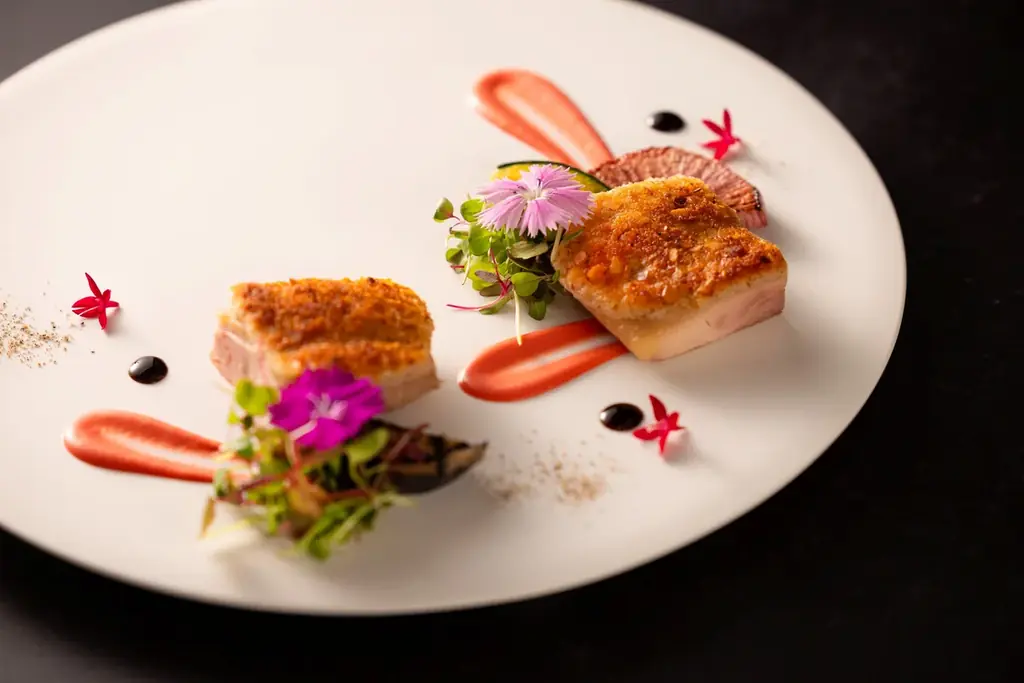 時間無制限ランチビュッフェに新メニュー！旬のこだわり食材と自由な組み合わせを楽しめる食の体験を提供【クロスホテル大阪】 画像 3