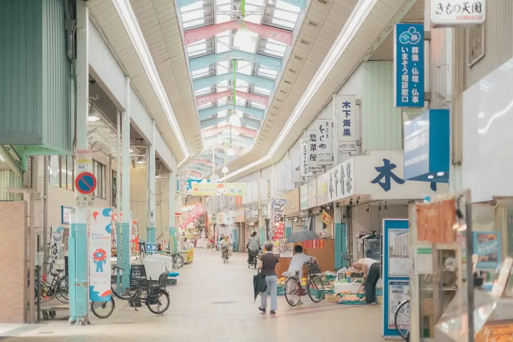 はしご酒応援「セカイホテルが2軒目の乾杯、おごります！」プランを10月1日より発売開始【大阪・商店街丸ごとホテル】 画像 2