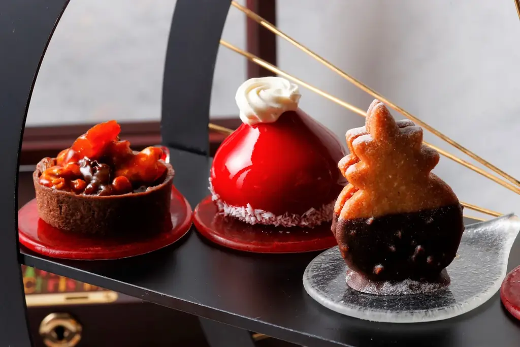 【ザ・カハラ・ホテル＆リゾート 横浜】まるでツリーを彩るような、甘美なオーナメントを味わう「クリスマスアフタヌーンティー」10月4日（土）12:00より予約開始 画像 5