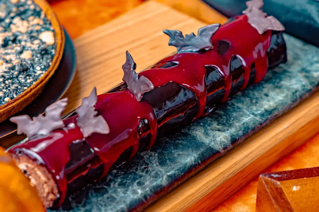 今年のハロウィーンはマジックショーも開催！ブッフェやアフタヌーンティー、夜にはBARまで宿泊でも日帰りでもハロウィーンの世界観に浸れる2週間のフェアを期間限定開催 画像 5