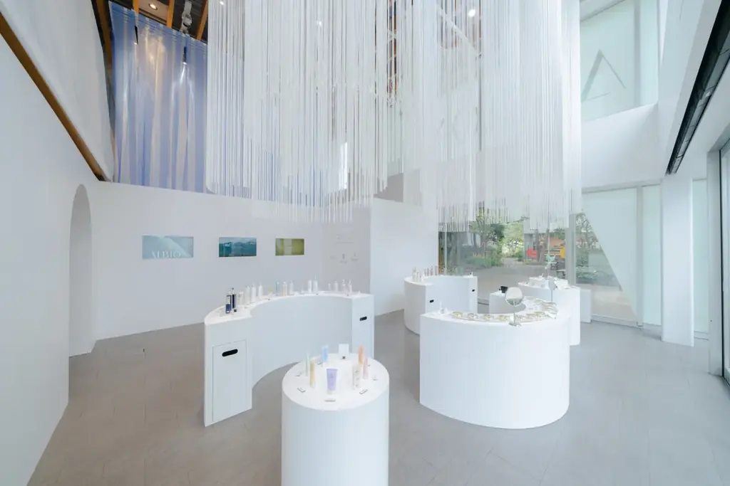 アルビオンの世界“透明の国”が体感できる3日間限定のPOPUPイベント『ALBION Beauty Tour~透明の国へようこそ~』が、いよいよ明日オープン！ 画像 11