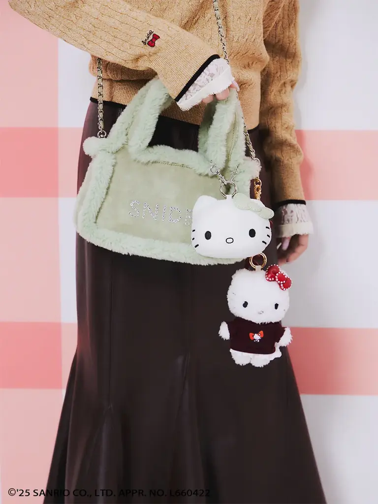 ＜SNIDEL(スナイデル)＞世界中で愛され続けているハローキティとのコラボレーションアイテムが全11型登場！＜10月8日(水)全国販売開始＞ 画像 14