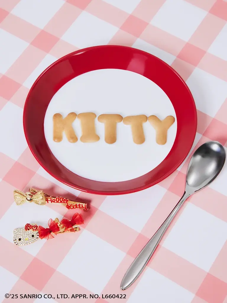 ＜SNIDEL(スナイデル)＞世界中で愛され続けているハローキティとのコラボレーションアイテムが全11型登場！＜10月8日(水)全国販売開始＞ 画像 19