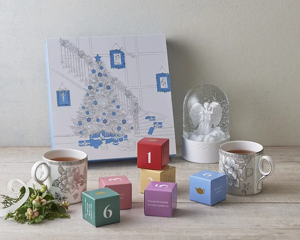  2021  ホリディ アドベントカレンダー　ウェッジウッド 公式オンラインショップ先行発売開始】ホリデイ アドベント