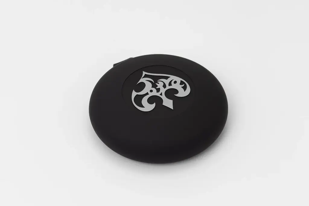 【周防パトラ×final】第4弾は初の有線モデル「VR1000 for ASMR Patra White/Patra Black」 パトラさんのASMR作品特化の音質設計＆完全監修オリジナルデザイン 画像 6