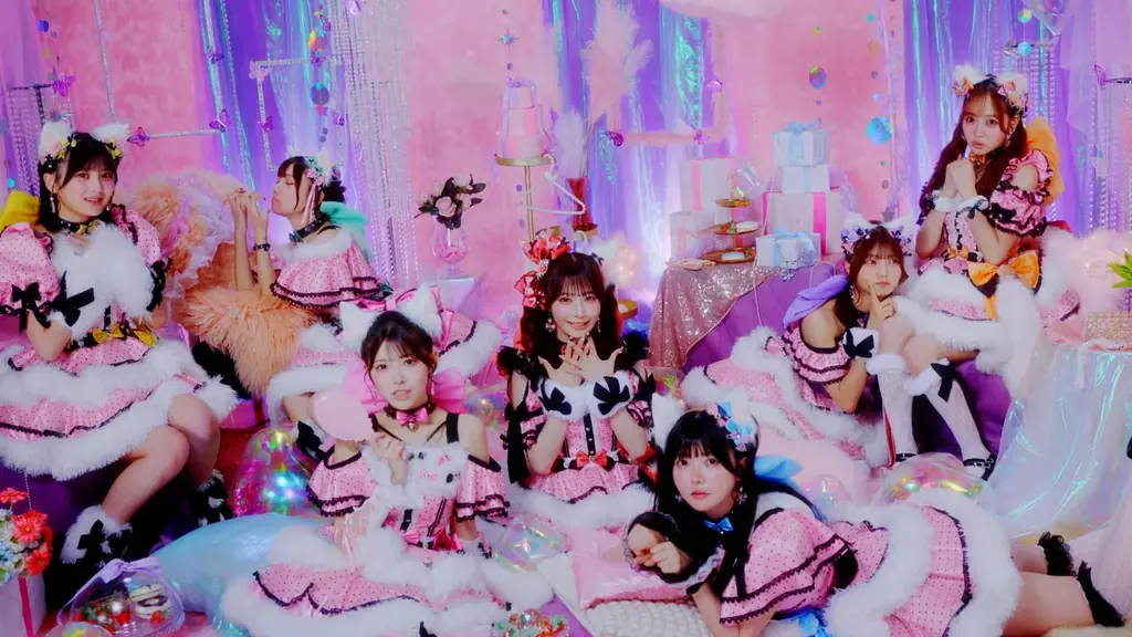 fav me、キュートな“猫系ツンデレ女子”になりきった「すきなんかじゃ…にゃい！」Music Videoを公開 画像 2