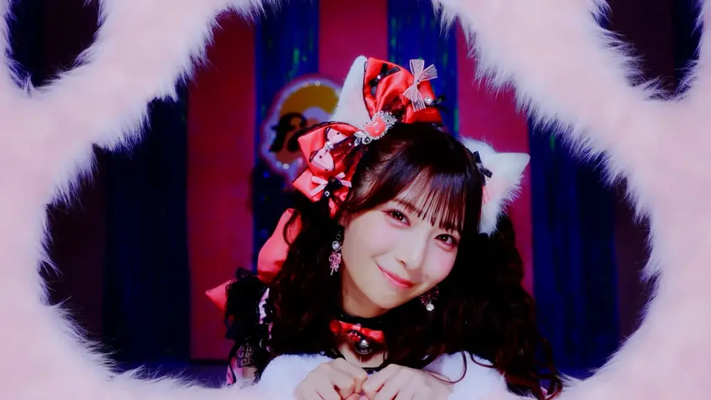 fav me、キュートな“猫系ツンデレ女子”になりきった「すきなんかじゃ…にゃい！」Music Videoを公開 画像 3