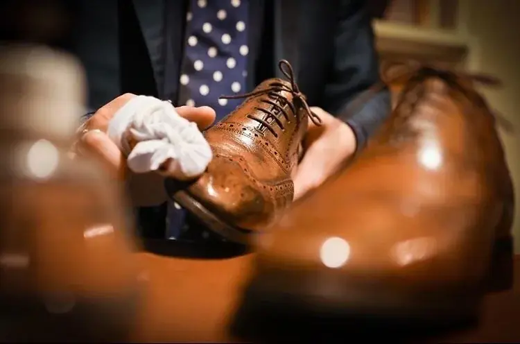 【靴磨き×BAR】靴磨きとカクテルで、大人の特別な夜を。ロイヤルマイルが提案する新感覚イベント！ 画像 1