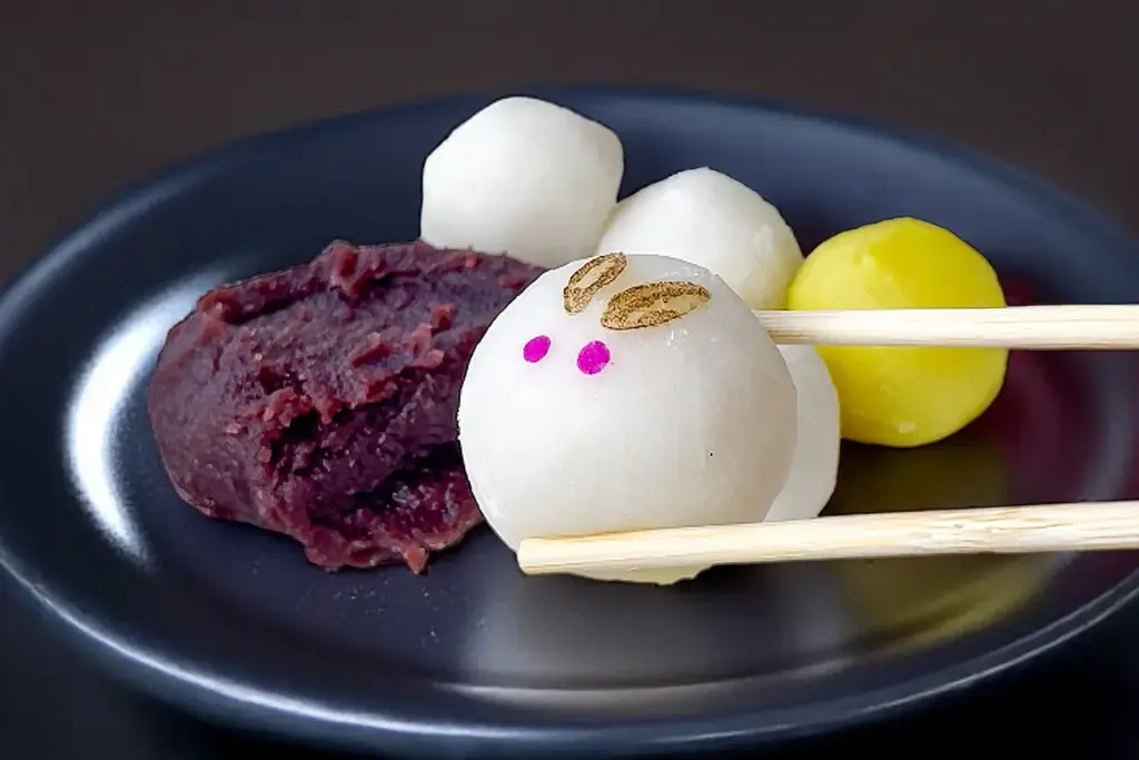 【十五夜・十三夜限定】一日4000本売れる大人気団子が“お月見うさぎ”に大変身！2日間限定『お月見だんご』今年も登場！ 画像 12