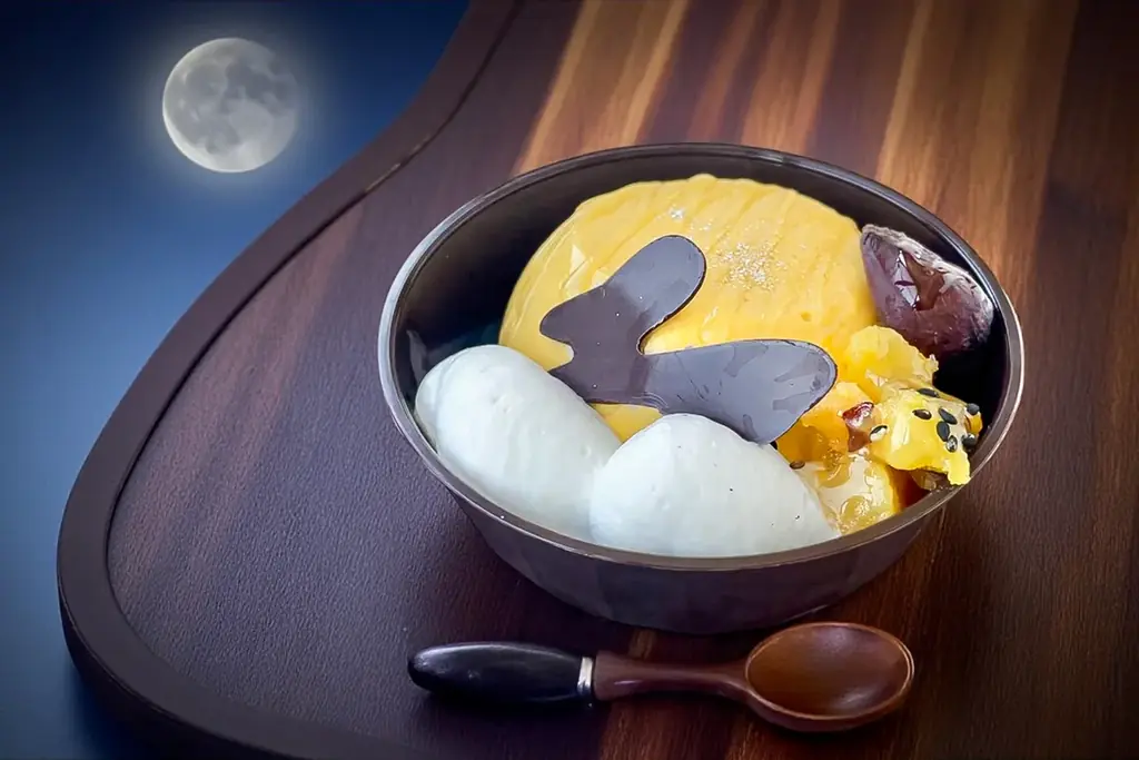 【十五夜・十三夜限定】一日4000本売れる大人気団子が“お月見うさぎ”に大変身！2日間限定『お月見だんご』今年も登場！ 画像 22