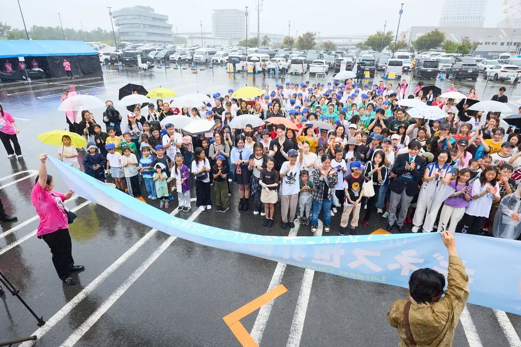 りんくうアウトレット ギネス世界記録™達成！開業25周年記念イベントで縁ある「最大のチャールストンダンスレッスン」成功 TAKAHIRO氏と296名の挑戦で「ダンスの街・大阪」から世界へ 画像 21