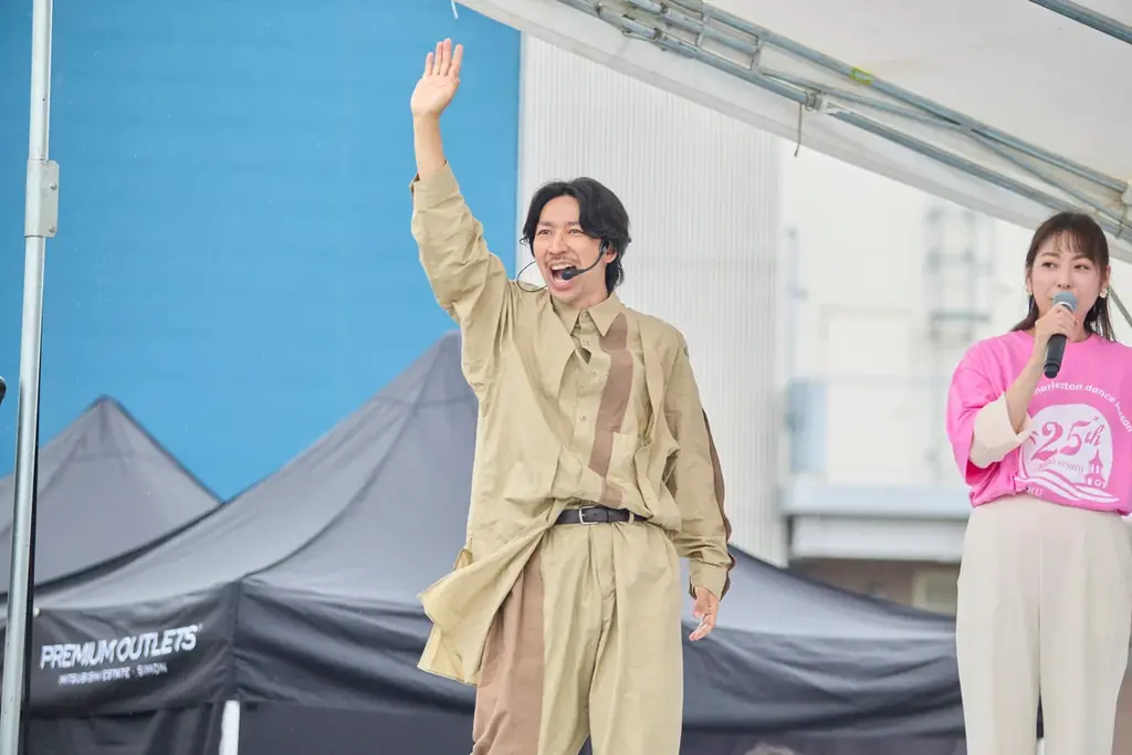 りんくうアウトレット ギネス世界記録™達成！開業25周年記念イベントで縁ある「最大のチャールストンダンスレッスン」成功 TAKAHIRO氏と296名の挑戦で「ダンスの街・大阪」から世界へ 画像 4