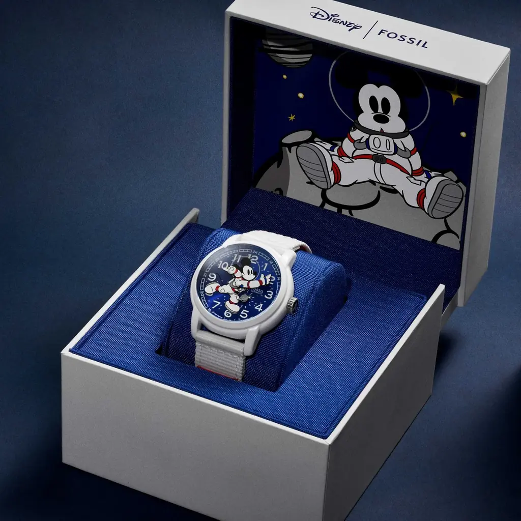 ディズニー ミッキーマウスと一緒に、宇宙へ出発。フォッシルより限定ウォッチが登場。 画像 8