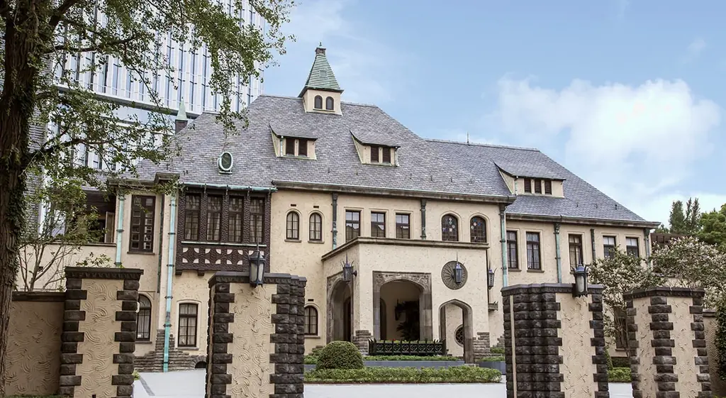 赤坂プリンスクラシックハウスで味わう、完全会員制パフェバー「Remake easy」の至高のひととき。百年のクラシックデザートを再構築した限定コースは、10/6(月)より先着順でご予約いただけます。 画像 1