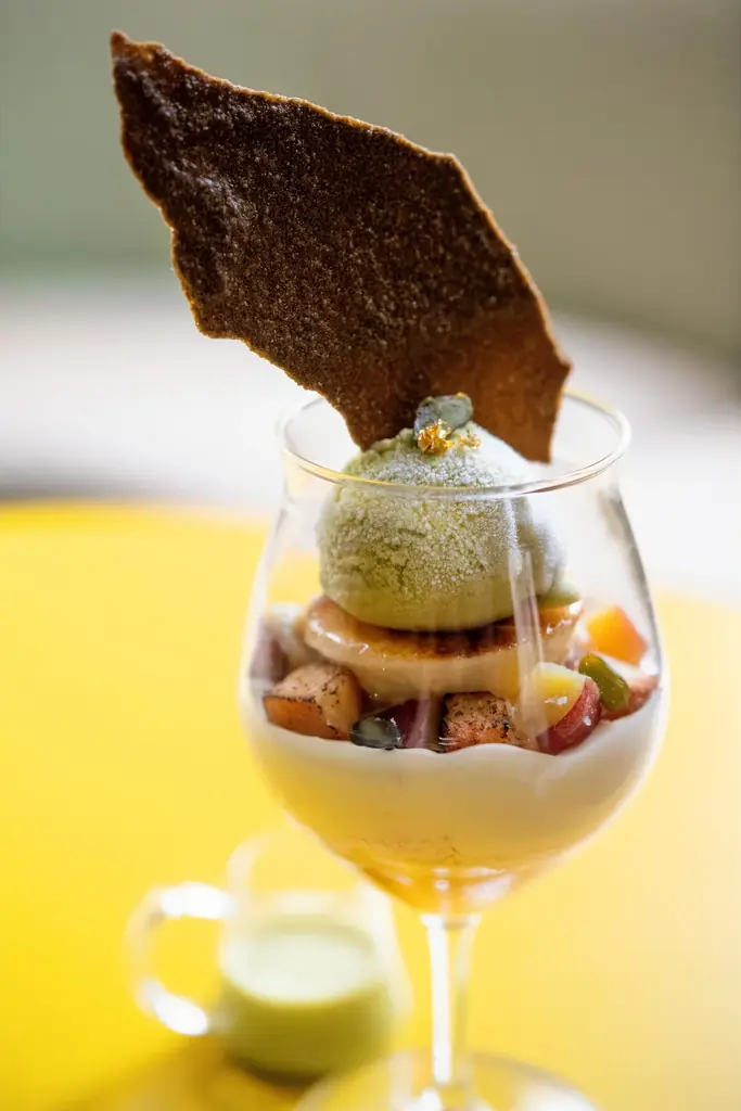 赤坂プリンスクラシックハウスで味わう、完全会員制パフェバー「Remake easy」の至高のひととき。百年のクラシックデザートを再構築した限定コースは、10/6(月)より先着順でご予約いただけます。 画像 4