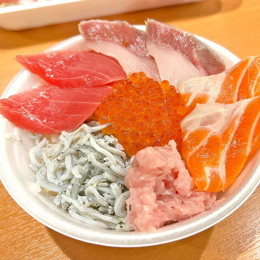 【神奈川県・秦野市】テレビでも話題の 刺身食べ放題「漁港食堂 秦野店」9月20日にNEW OPEN！ 画像 5