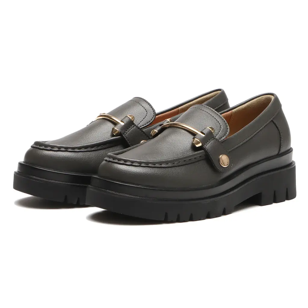 ABC-MART×雑誌『LEE』のコラボモデル第1弾登場 スタイリスト高橋美帆が手掛ける「こんなのが欲しかった」を叶える一足 履き心地最高の「2WAYローファー」 画像 12