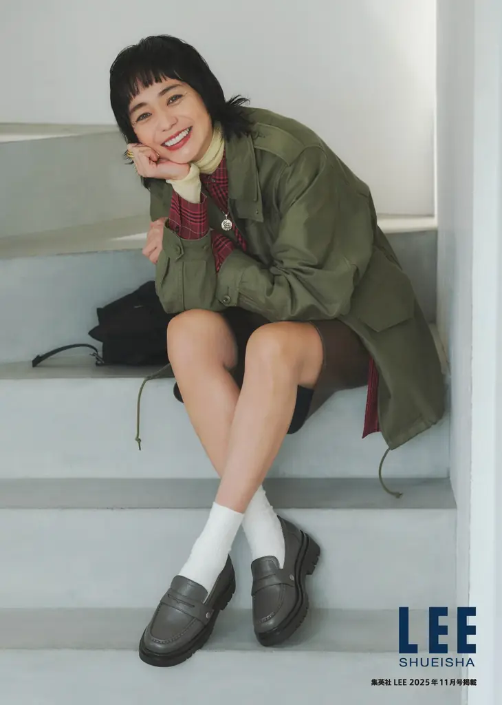 ABC-MART×雑誌『LEE』のコラボモデル第1弾登場 スタイリスト高橋美帆が手掛ける「こんなのが欲しかった」を叶える一足 履き心地最高の「2WAYローファー」 画像 2