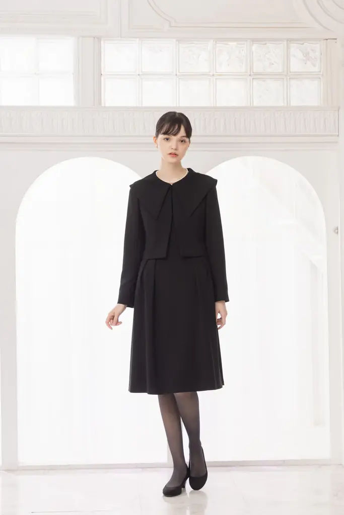 東京ソワール、サンリオキャラクターズ「クロミ」コラボ礼服を10/17発売 画像 5