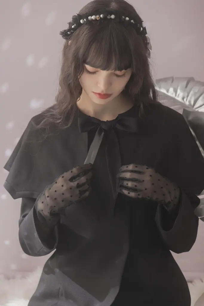 東京ソワール、サンリオキャラクターズ「クロミ」コラボ礼服を10/17発売 画像 6