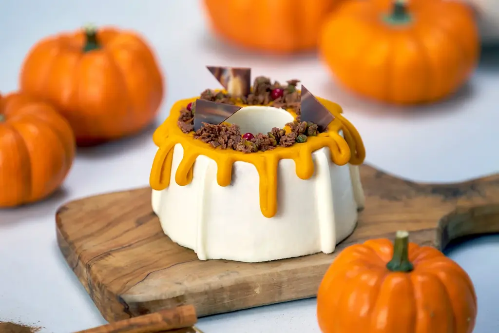 【秋季限定】濃厚なかぼちゃの甘みを堪能できるシフォンケーキが登場！ 画像 1