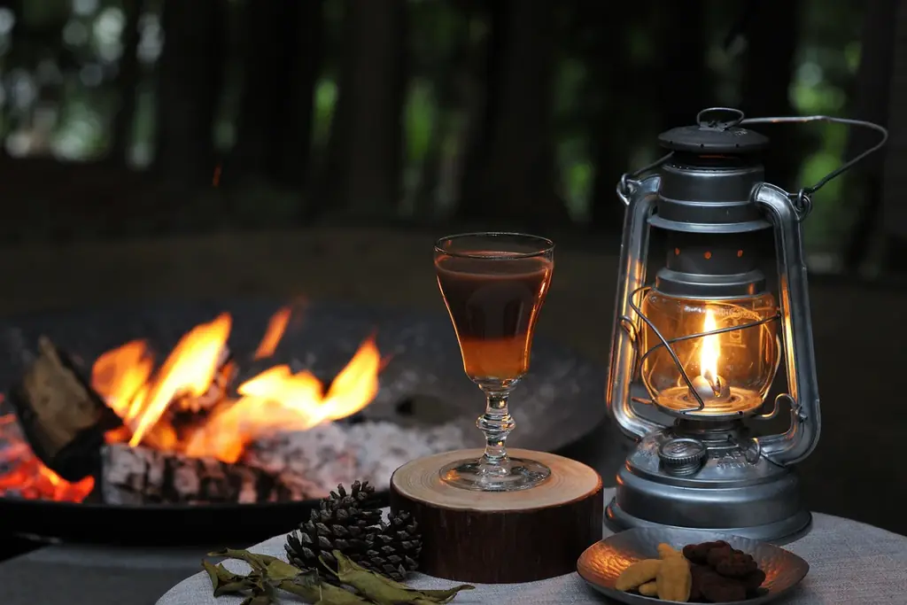 【星のや富士】静寂な冬の森に“屋外こたつ”が登場。炎に集い、五感を澄ます「冬グランピング」今冬も開催 画像 2