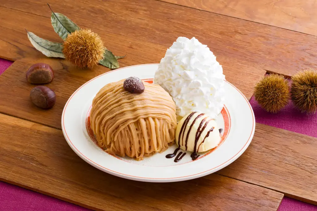 【Eggs ’n Things】ハロウィンをカラフルに彩る限定パンケーキが登場！「ハロウィンナイトパンケーキ」10月16日（木）～10月31日（金） 画像 4