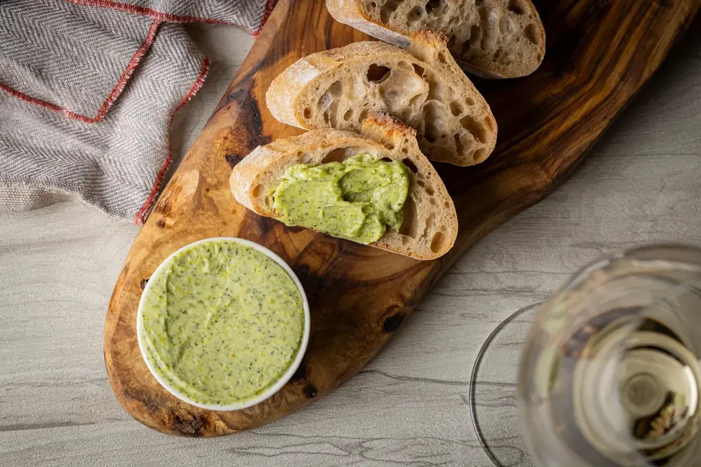 「深蒸しバジルとケールのパスタソース」 2025年10月15日（水） 数量限定発売 画像 4