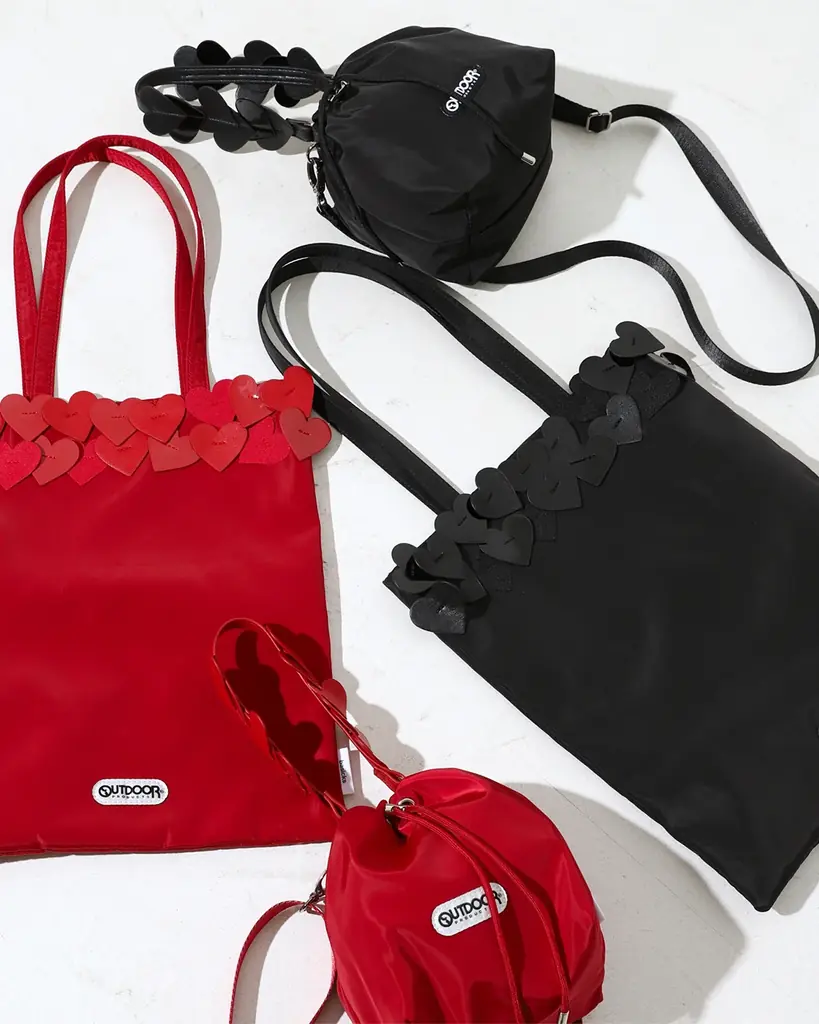 今年も登場！【Firsthand×OUTDOOR PRODUCTS× BASICKS 】のトリプル別注BAG 新作はハートのパッチが遊び心のあるデザイン 画像 4