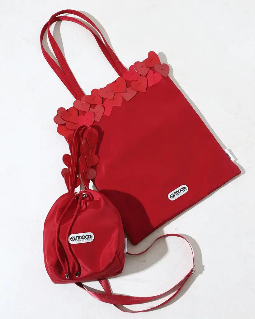 今年も登場！【Firsthand×OUTDOOR PRODUCTS× BASICKS 】のトリプル別注BAG 新作はハートのパッチが遊び心のあるデザイン 画像 6