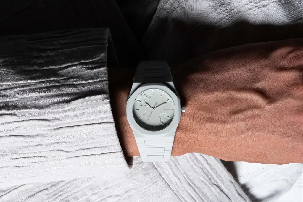 描く、隠れる、壊す。腕元をアートで支配する腕時計。「D1MILANO」新作アートウォッチ「スケッチ」「カモ」「ブロークン」、3つの表現が同時解禁 画像 4