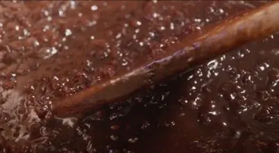 発売3周年の毎月15日限定販売の月替わり「富士山暦もなか」 10月より静岡県内で新TVCM放映開始、先駆けて新キービジュアルを公開 画像 6