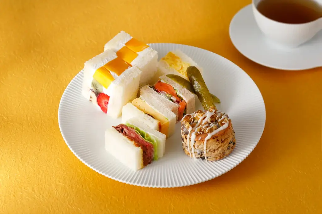 今年初登場のスイーツも！“栗とぶどう”の旬を愉しむアフタヌーンティーセット 画像 5