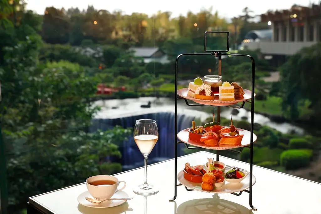 今年初登場のスイーツも！“栗とぶどう”の旬を愉しむアフタヌーンティーセット 画像 7