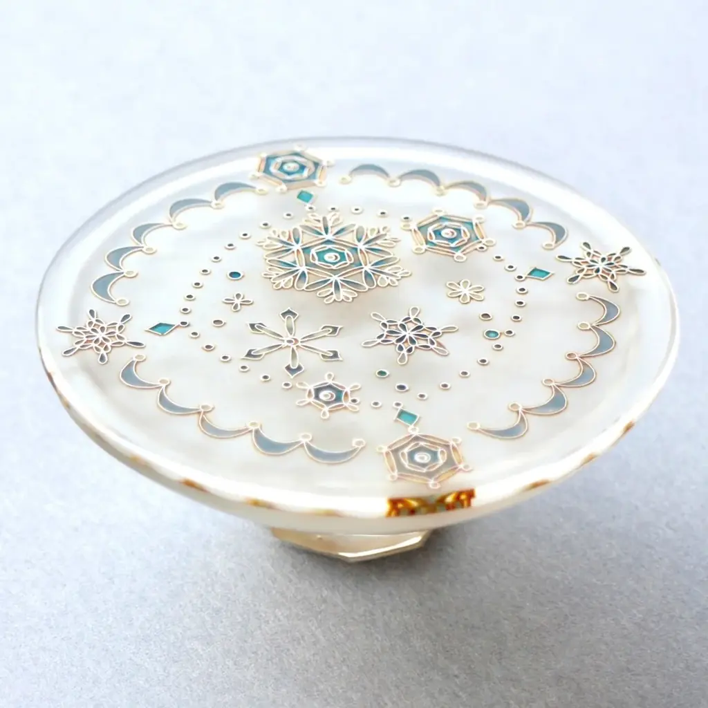 【加賀依緑園】秋の山中温泉に映える月替わり工芸展。九谷焼の艶めき『工藤 完子 展-女神たち-』（開催中）／ガラスのきらめき『塚原 梢 展』（11月7日～）を開催 画像 11