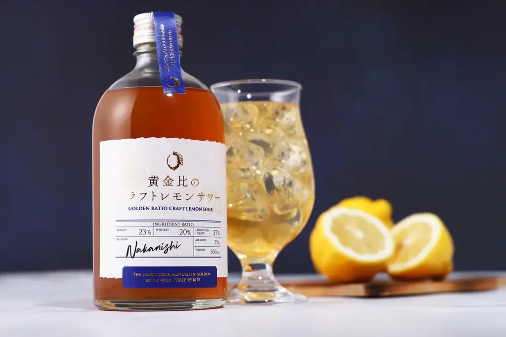 国産ウイスキーとブランデーを掛け合わせたレモンサワー「黄金比のクラフトレモンサワー」を販売開始 画像 3