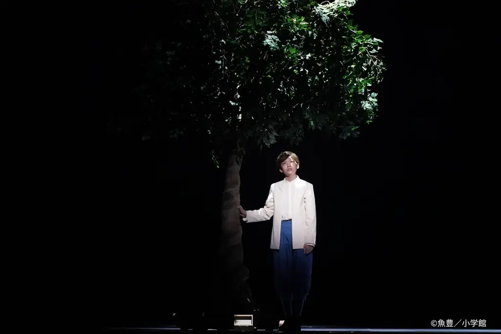 【写真・コメント】舞台『チ。 ―地球の運動について―』ついに開幕！【出演：窪田正孝、三浦透子、大貫勇輔、吉柳咲良、吹越 満、成河、 森山未來ほか】 画像 9