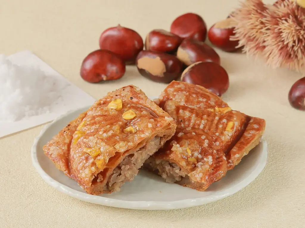 【 秋の味覚！ “栗” 感アップし再販決定！】“甘じょっぱさ” がクセになる、クロワッサンたい焼 『塩栗』 10/18（土）再登場！ 画像 2