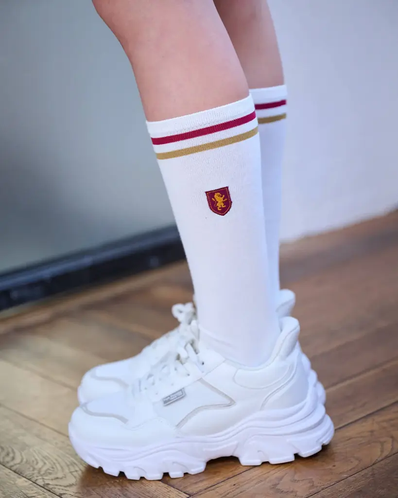 ポンポネット ジュニアが『Harry Potter（ハリー・ポッター）』とスペシャルコラボレーション！ホグワーツ魔法魔術学校の生徒気分を味わえるスクール⾵アイテムが2025年10月10日(金)発売！ 画像 5