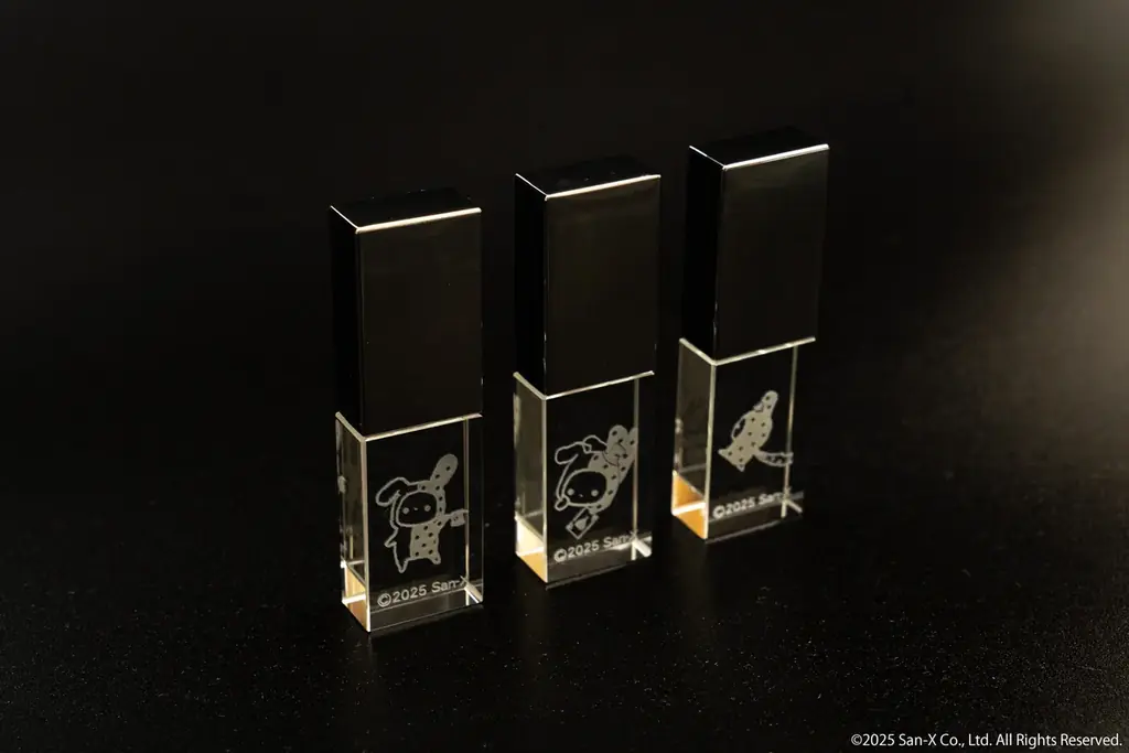大切なデータを、団長・シャッポがそっと見守る！5種類のデザインが選べて名入れもできるクリスタルUSBメモリ『センチメンタルサーカス クリスタルUSBメモリコレクション』 画像 3