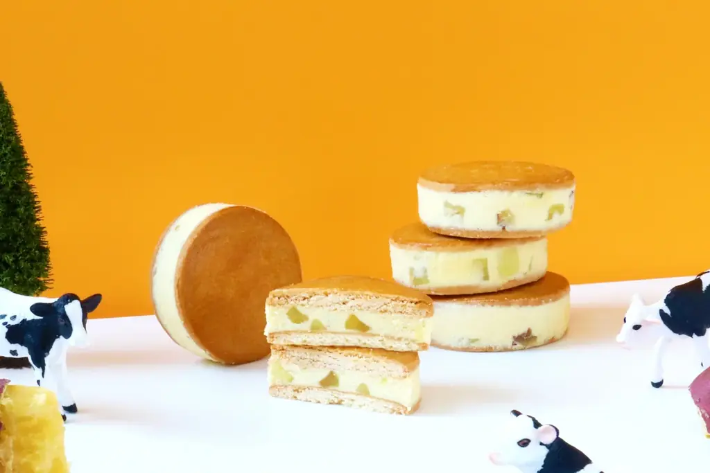 【秋限定】人気投票で選ばれた“食べたい味”がついに商品化！人気の「リッチミルクサンド」「あさぎり生パンケーキサンド」から〈モンブラン〉〈蜜芋〉フレーバーが新登場！ 画像 5