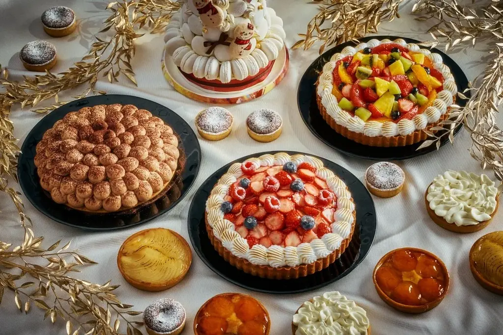 【ヒルトン横浜】『とろけるチョコレートとタルト 冬のスイーツビュッフェ』をAllday Dining Paradeにて開催 画像 2