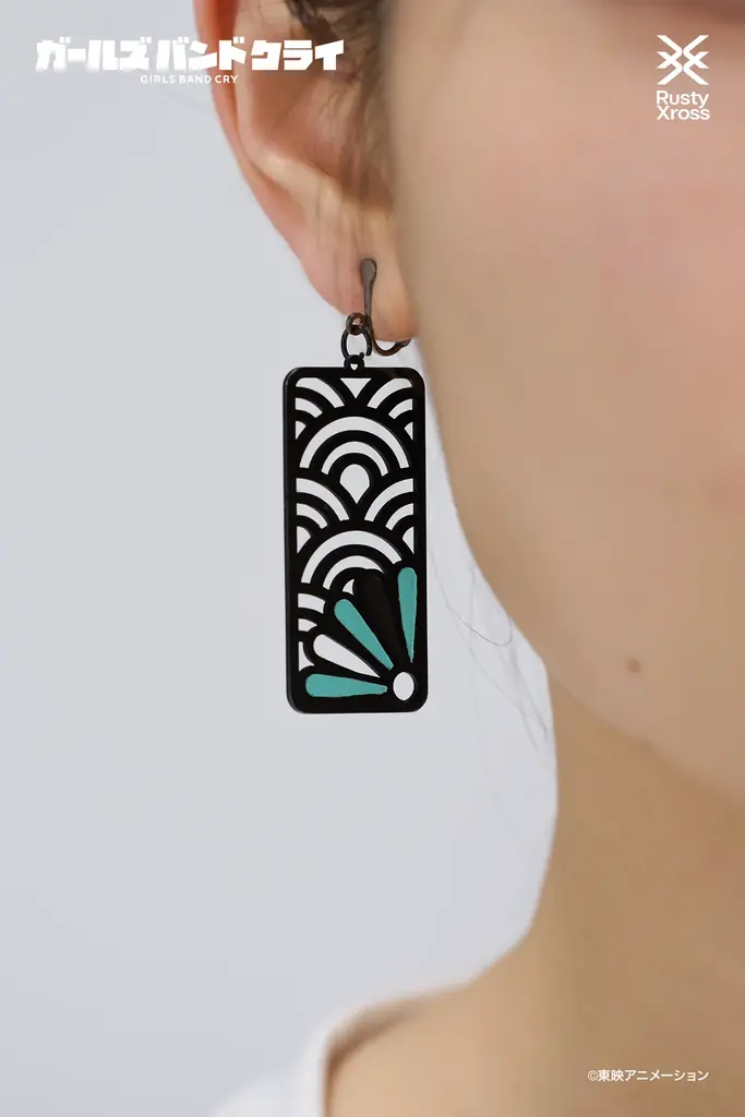 『ガールズバンドクライ』より、「傍若無人」の「羽織(刺繍 ver.)ブレスレット付き」「シャツ」「イヤリング」が登場。あみあみにて、予約受付中。 画像 18
