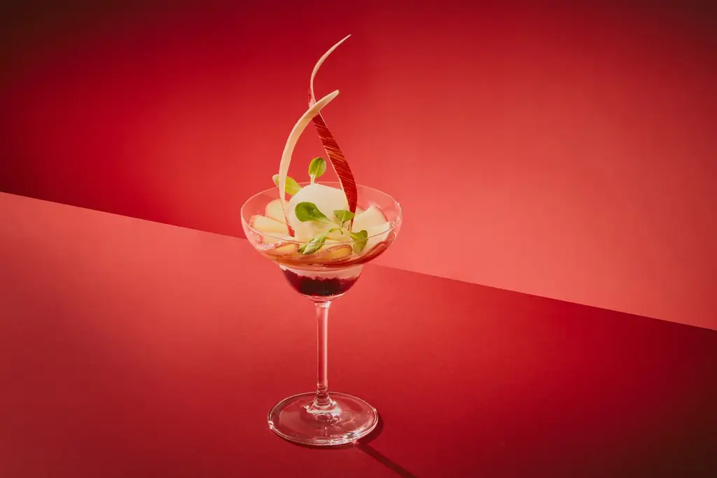 【大阪ステーションホテル】11月10日～12月15日限定　赤くつやめき甘やかに香る　りんごアフタヌーンティー 初登場 画像 7