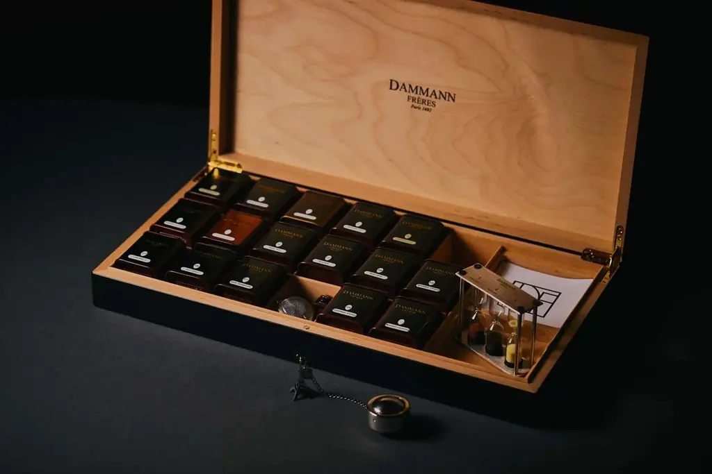 【大阪ステーションホテル】11月10日～12月15日限定　赤くつやめき甘やかに香る　りんごアフタヌーンティー 初登場 画像 9