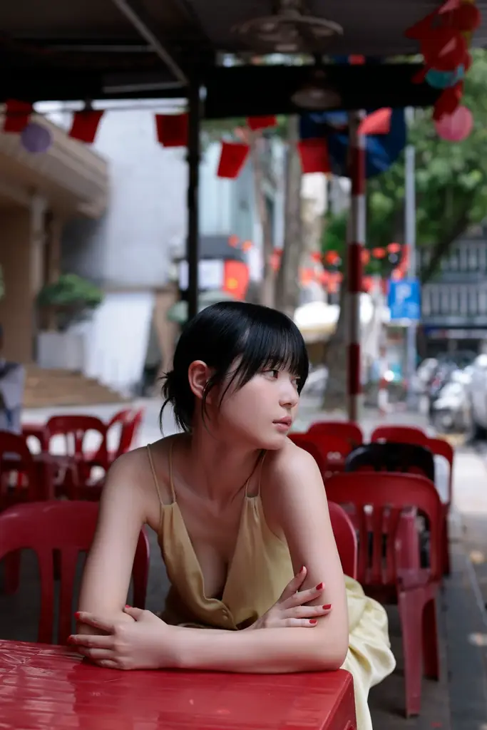 グラビア活動の集大成となる一冊が完成！　登録者数75万人超の YouTuber・いけちゃん、ラストグラビア写真集が2025年12月10日（水）に発売決定！ 画像 3