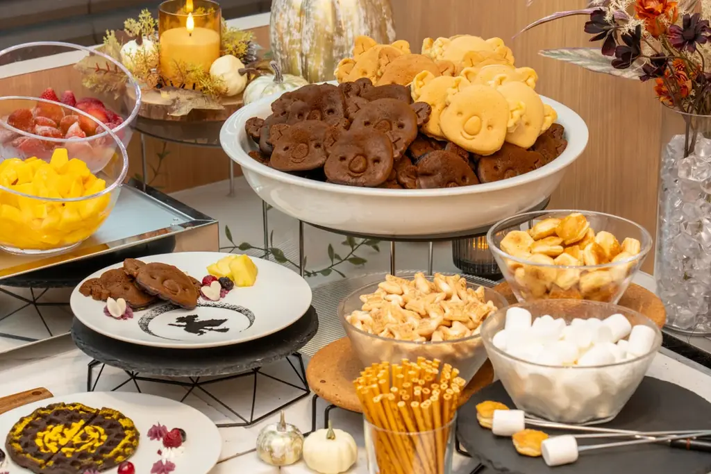 【ロッテシティホテル錦糸町】「朝から甘やかしビュッフェ～ハロウィーンの装い～」「ハロウィーンランチの魔法～アフタヌーンティースタイル～」「プレミアムラウンジ限定ハロウィーンデザート」が登場 画像 5