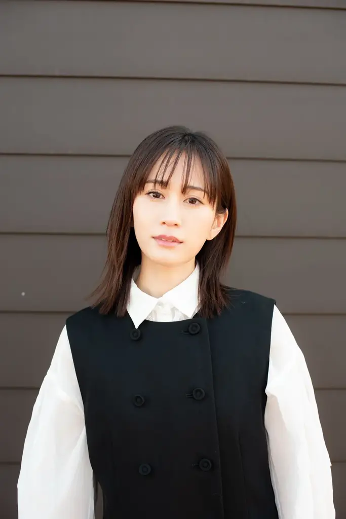 俳優・前田敦子さん出演、“静かな休日”を纏う秋冬スタイル、ビューティー＆ユース ユナイテッドアローズ　スペシャルコンテンツを公開 画像 2