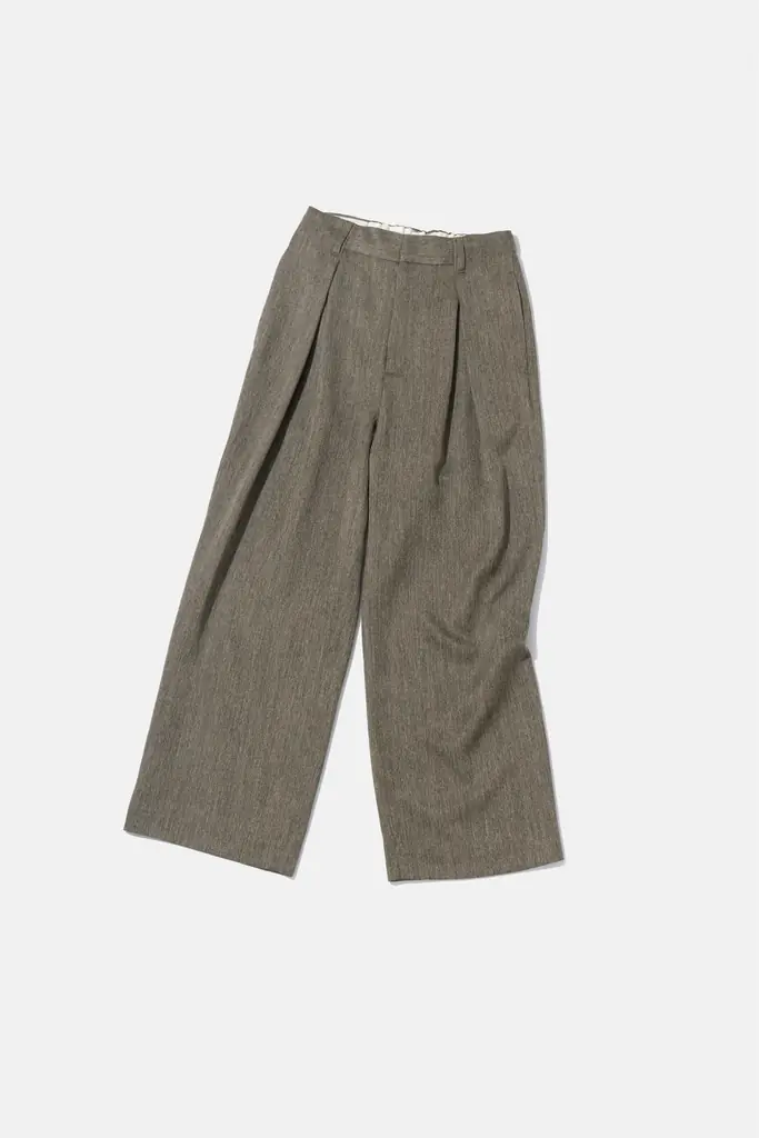 俳優・前田敦子さん出演、“静かな休日”を纏う秋冬スタイル、ビューティー＆ユース ユナイテッドアローズ　スペシャルコンテンツを公開 画像 6